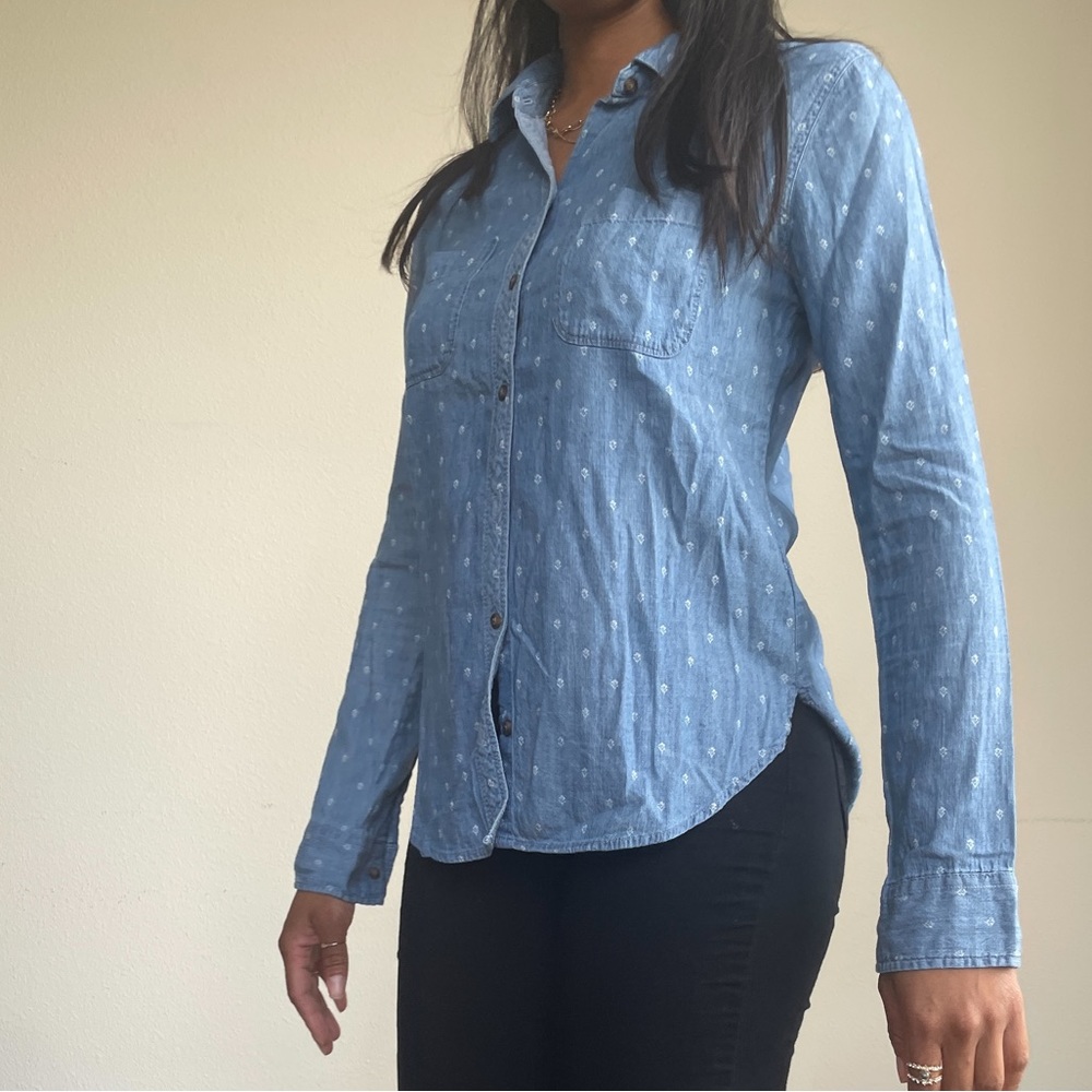Chambray Button Up Top - image 2